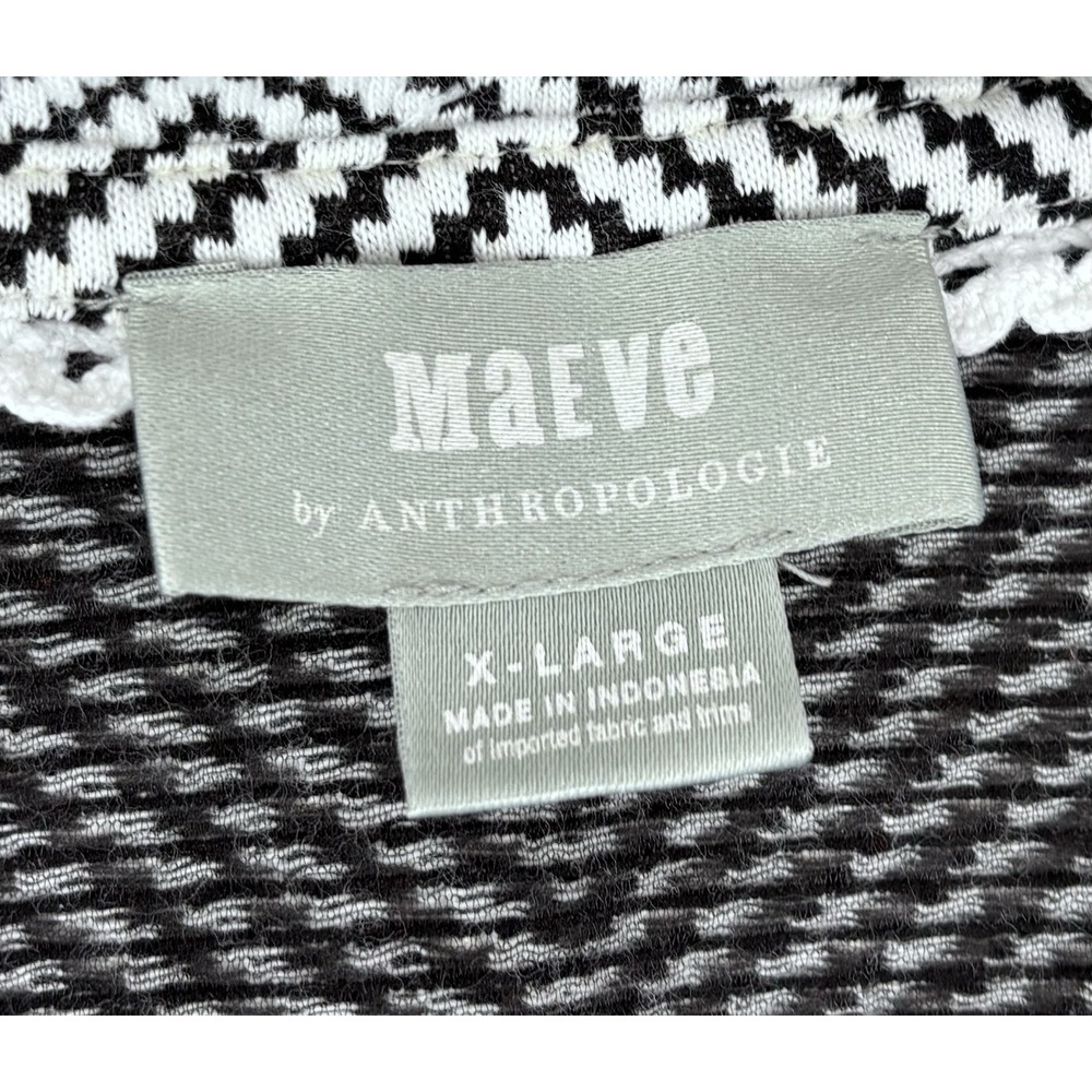 Maeve Anthropologie Hellebore Top XL Black White Floral Chevron Square Neck Knit - Picture 7 of 9